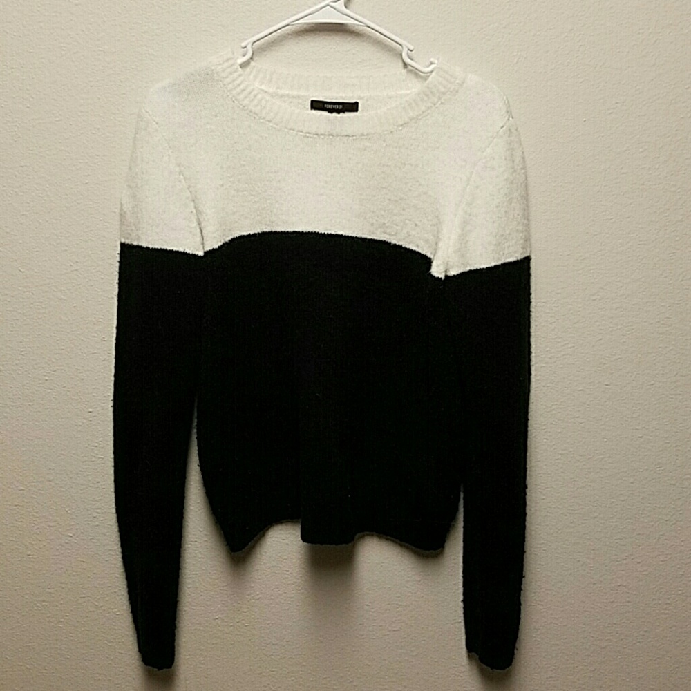 Colorblocked Black and White Sweater